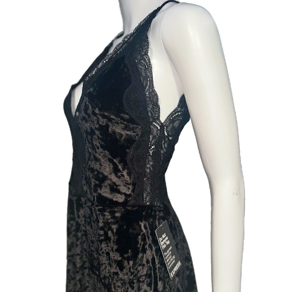 Express Black Velvet Romper NWT - Picture 10 of 15